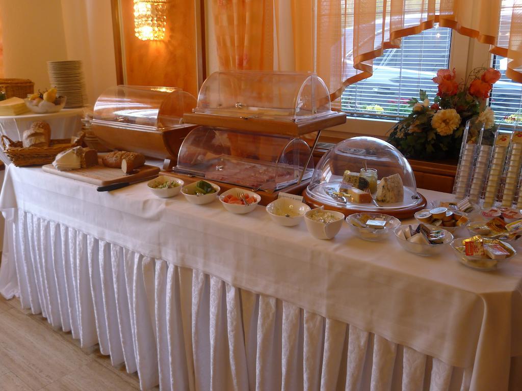 Hotel Restaurant Boeck "Roter Hahn" سانت بولتن المظهر الخارجي الصورة